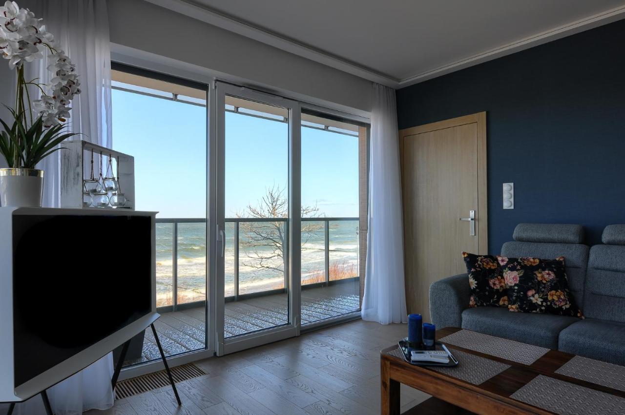 Apartament Szafirowy Z Bezposrednim Widokiem Na Morze- Nadmorski Luksus Apartamenty Ustronie Morskie Exterior photo