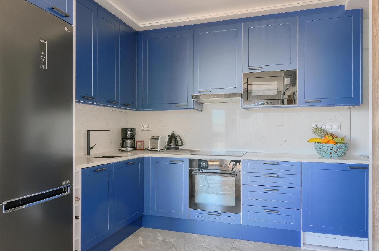 Apartament Szafirowy Z Bezposrednim Widokiem Na Morze- Nadmorski Luksus Apartamenty Ustronie Morskie Exterior photo